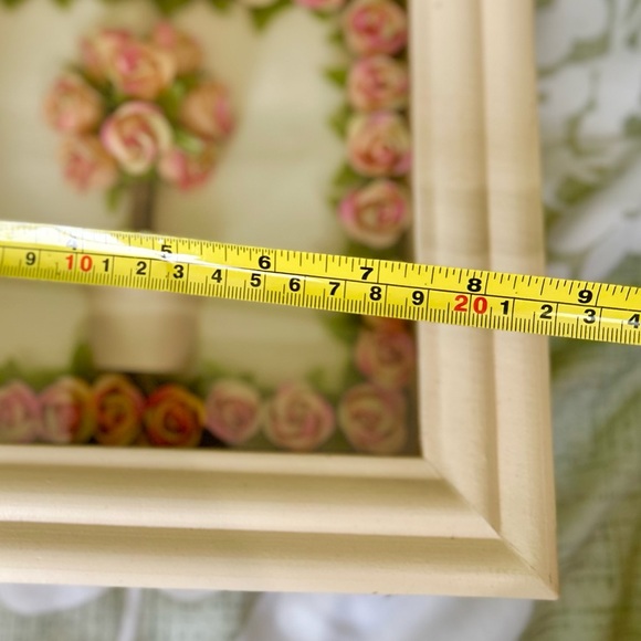 Floral Shadow Box Glass Wall Hanging Home Decor Cottagecore Farmhouse Art - Picture 5 of 5